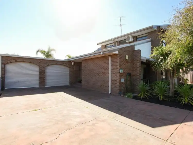 Second view of Homely house listing, 6 Haven Court, Silver Sands WA 6210
