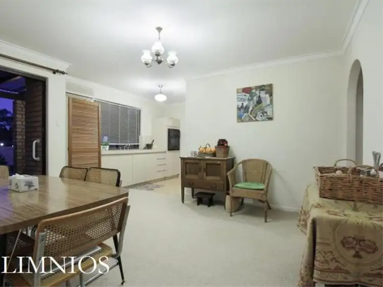 Fifth view of Homely villa listing, 1/5 Orchid Street, Joondanna WA 6060