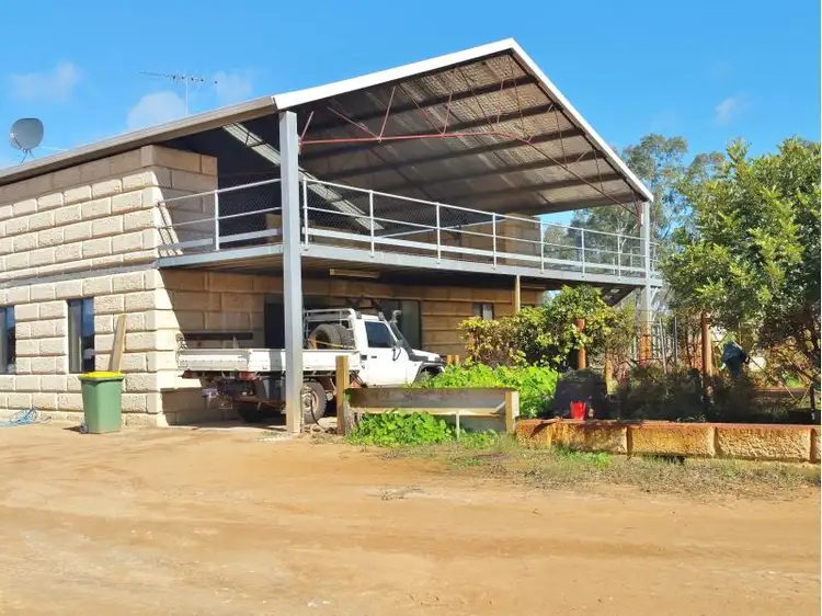 118 Bell Road, Gingin WA 6503
