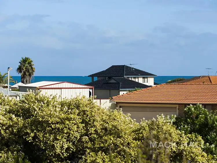 Fourth view of Homely house listing, 4 Madeleine Court, Two Rocks WA 6037