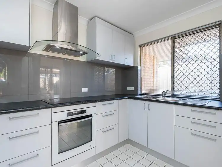 1/46 Albemarle Street, Doubleview WA 6018