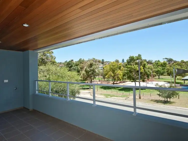 Main view of Homely apartment listing, 7/6 Park Way, Innaloo WA 6018