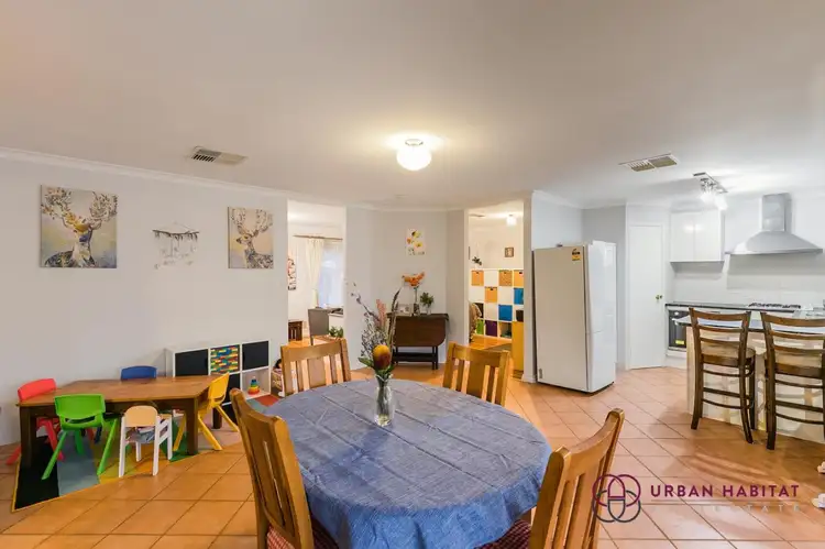 Fifth view of Homely house listing, 16 Kongal Heights, Leda WA 6170