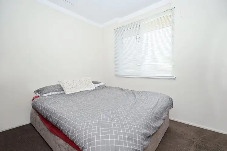 Sixth view of Homely semi-detached listing, 6B Notley Court, Wanneroo WA 6065