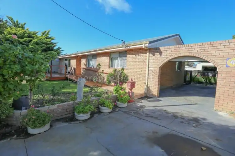 4 Valentine Way, Sinclair WA 6450