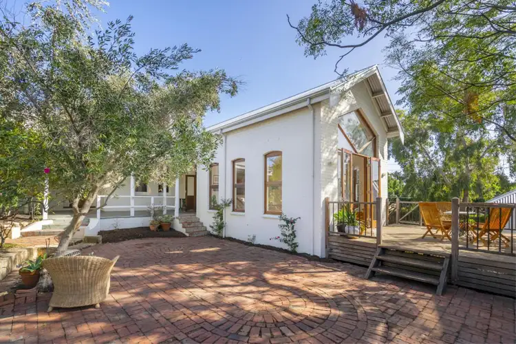 19 Barnfield Road, Claremont WA 6010