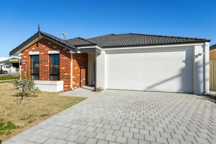62 Broadway, Embleton WA 6062