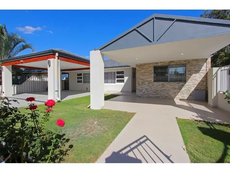 32 ROKEFORD WAY, Morley WA 6062