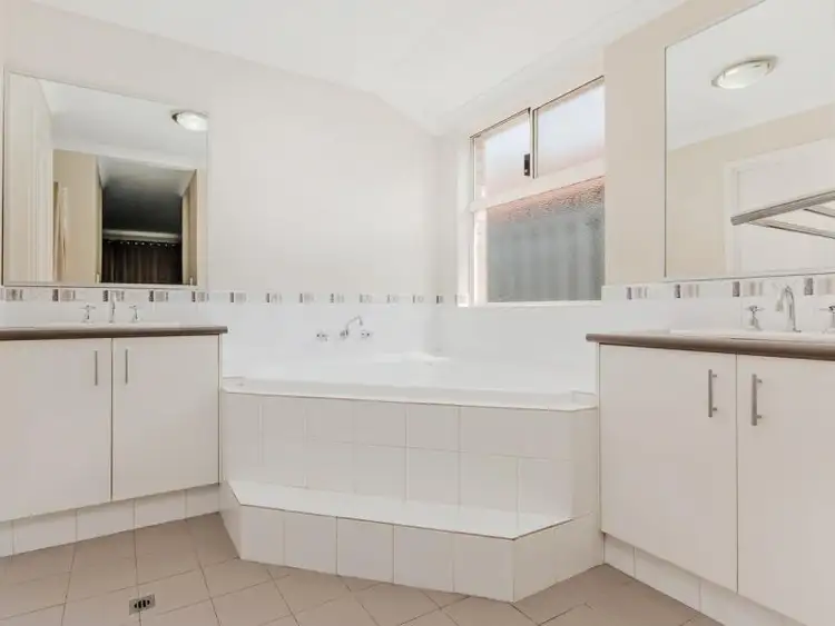 Sixth view of Homely house listing, 28 Litoria Turn, Baldivis WA 6171