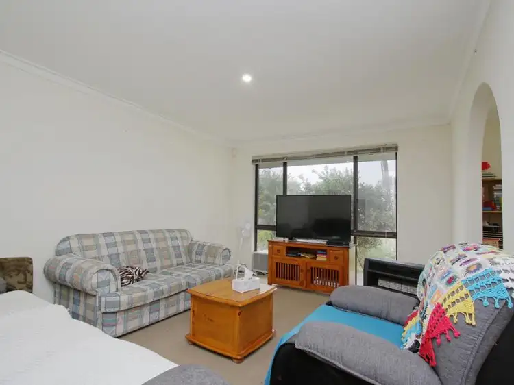 Fourth view of Homely house listing, 32 Rushbrook Way, Thornlie WA 6108