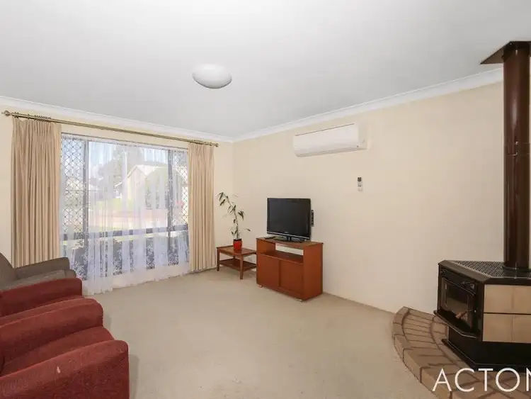 Sixth view of Homely house listing, 11 Brigadoon Close, Halls Head WA 6210