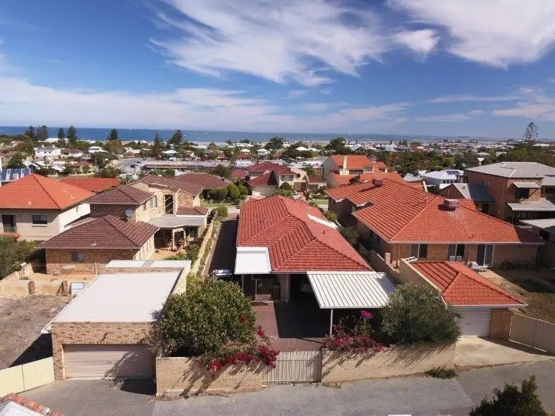 Main view of Homely house listing, 40 Hale Street, Beaconsfield WA 6162