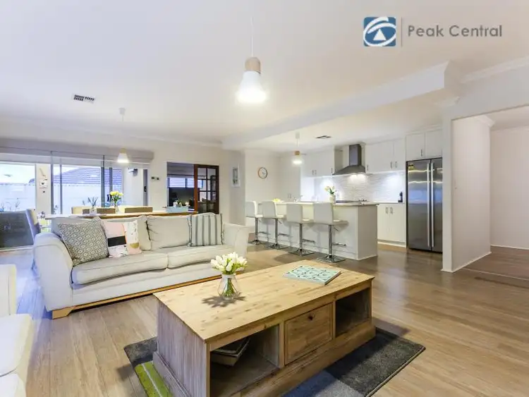 Second view of Homely house listing, 4 Verbania Loop, Beeliar WA 6164