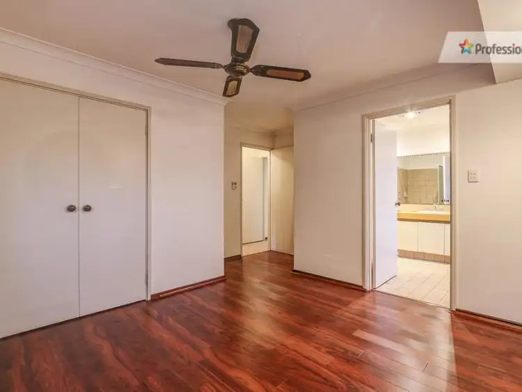 Fourth view of Homely house listing, 32 Christowe Drive, Swan View WA 6056