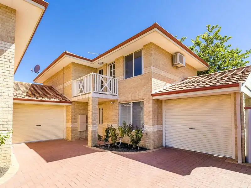 Main view of Homely townhouse listing, 4/39 Ostend Road, Scarborough WA 6019