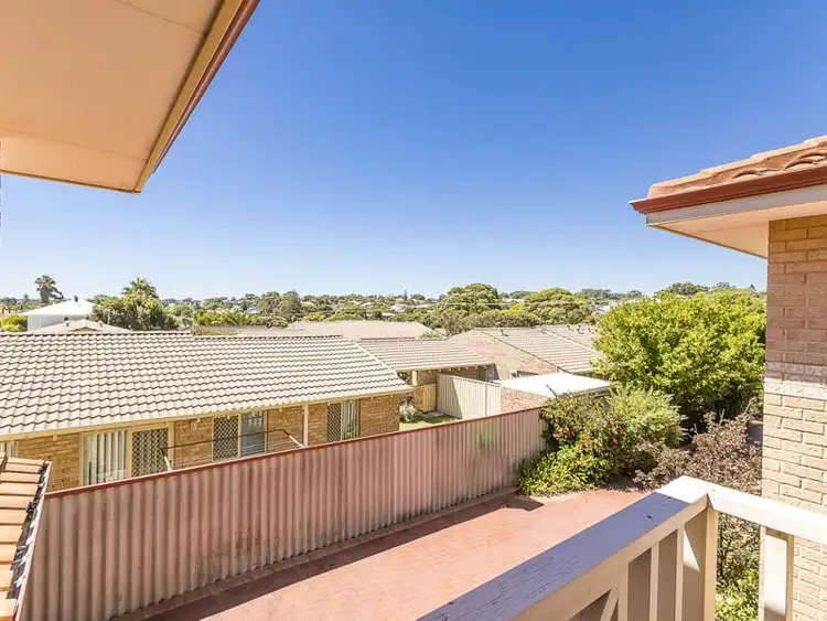 Seventh view of Homely townhouse listing, 4/39 Ostend Road, Scarborough WA 6019