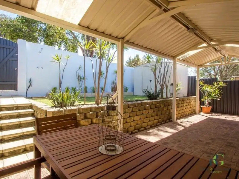 Main view of Homely villa listing, 2/40 Carrington Street, Palmyra WA 6157