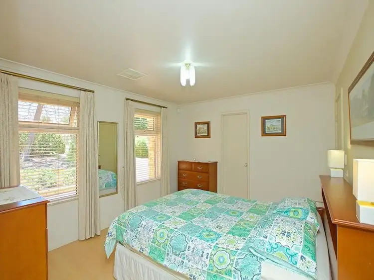 Seventh view of Homely house listing, 1 Lombardy St, Woodlands WA 6018