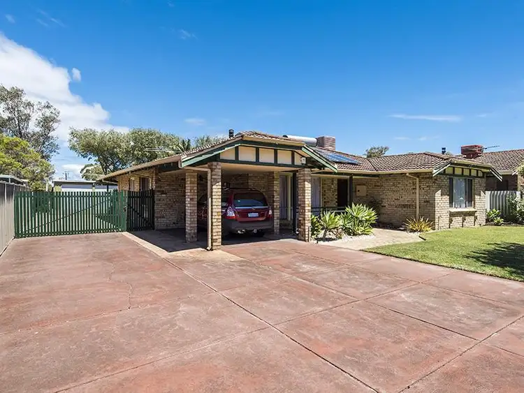 Second view of Homely house listing, 3 Dutton Way, Singleton WA 6175