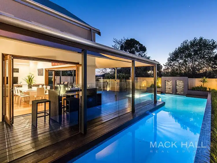 19 Landon Way, Mount Claremont WA 6010