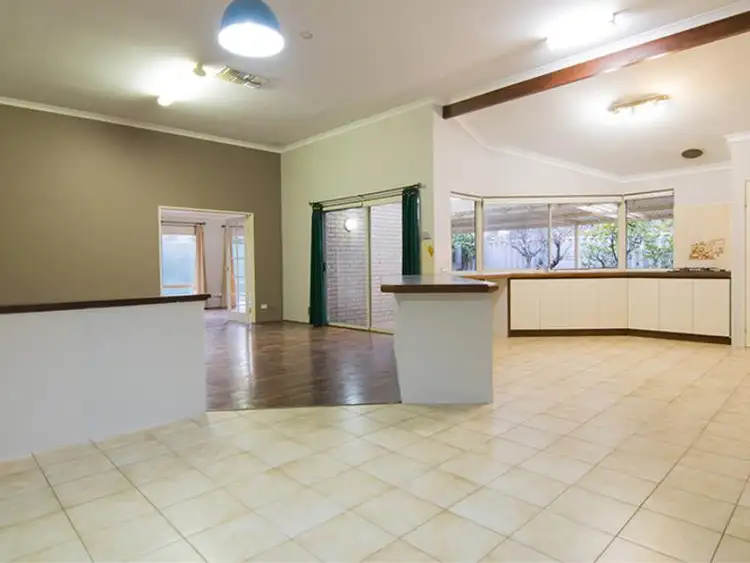 71 Southacre Drive, Canning Vale WA 6155