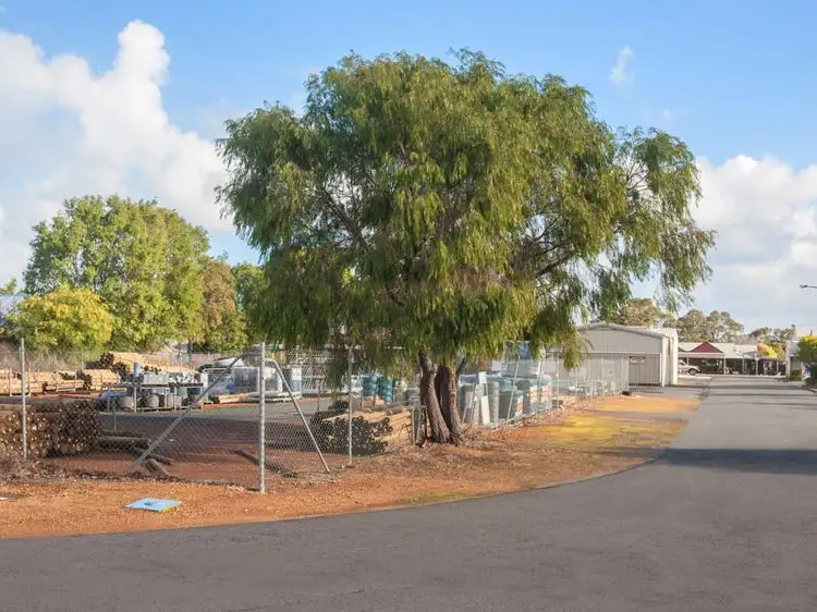 9 Hall Road, Cowaramup WA 6284