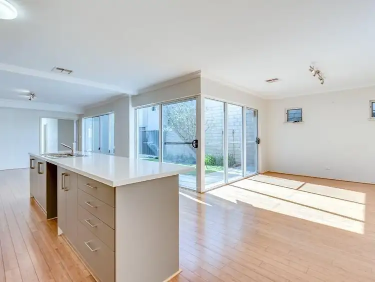 Fifth view of Homely house listing, 46 Dorney Esplanade, Champion Lakes WA 6111