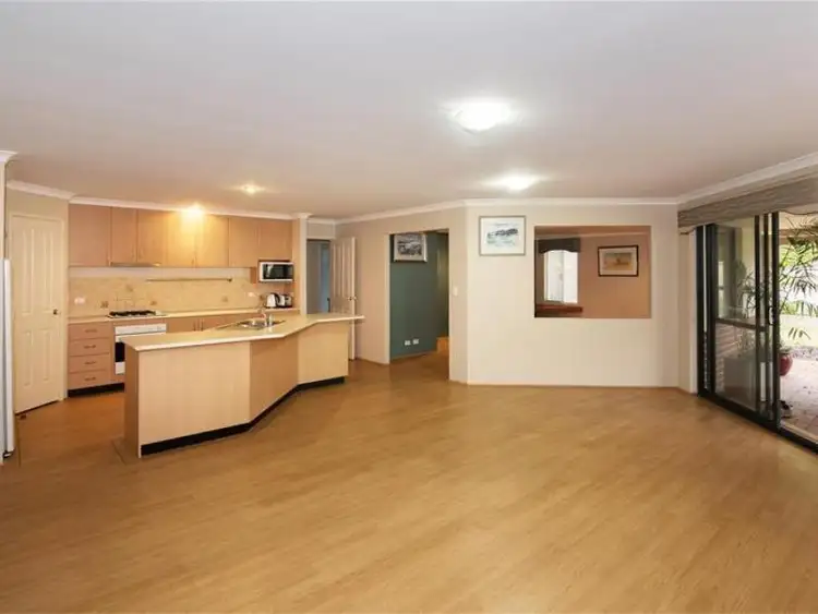 Fifth view of Homely house listing, 33 Honeyeater Crescent, Geographe WA 6280