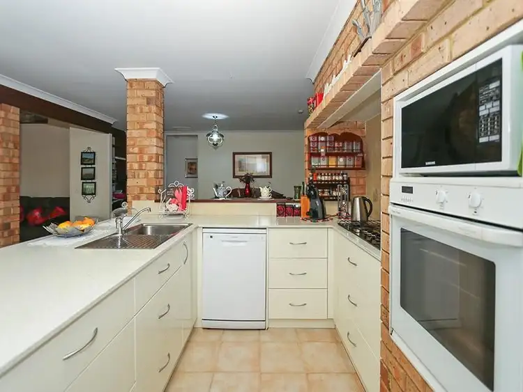 Sixth view of Homely house listing, 7 Crown Court, Thornlie WA 6108