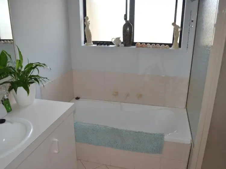 Seventh view of Homely unit listing, 2/7 Claughton Way, Glen Iris WA 6230