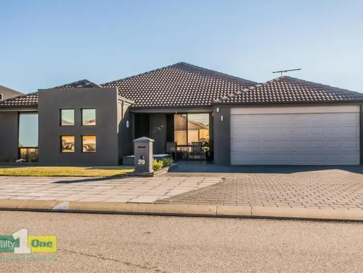 29 Shannon Pass, Bertram WA 6167