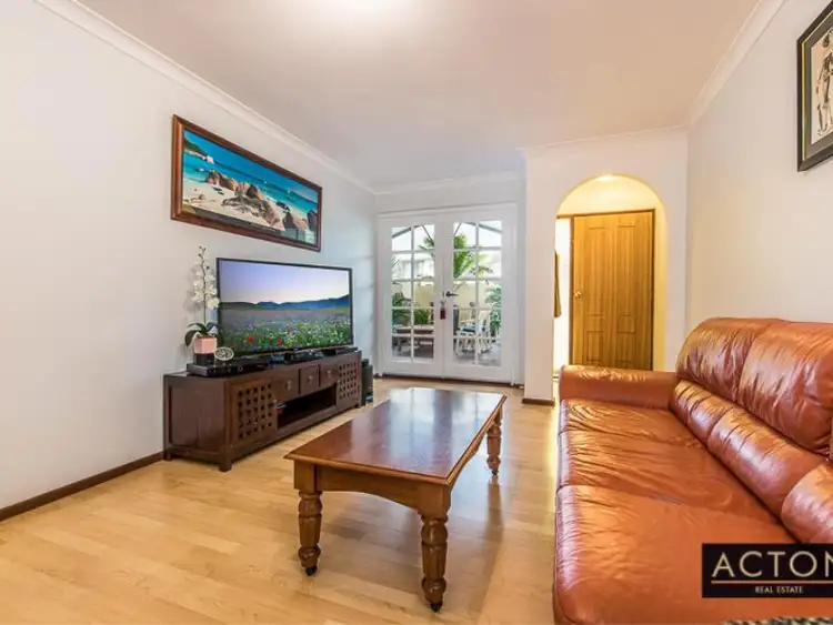 Fourth view of Homely villa listing, 2/28 Shirley Avenue, Mount Pleasant WA 6153