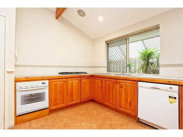 Fourth view of Homely house listing, 4 Kalee Court, Huntingdale WA 6110