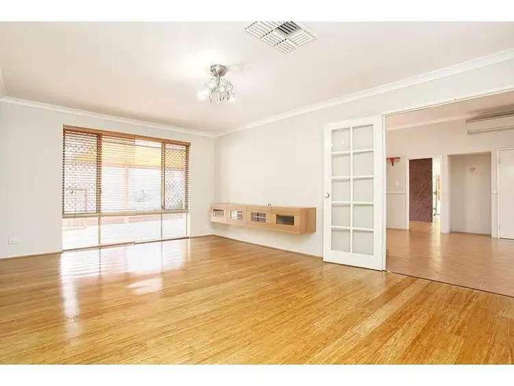 Fifth view of Homely house listing, 4 Kalee Court, Huntingdale WA 6110