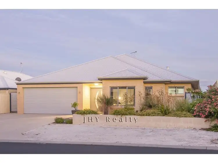 Second view of Homely house listing, 31 Wentworth Loop, Dunsborough WA 6281