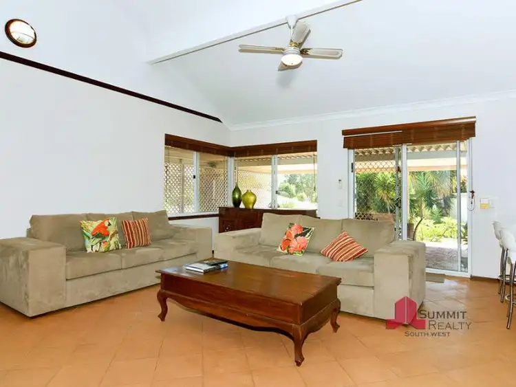 Fifth view of Homely house listing, 3 Barnes Court, Australind WA 6233