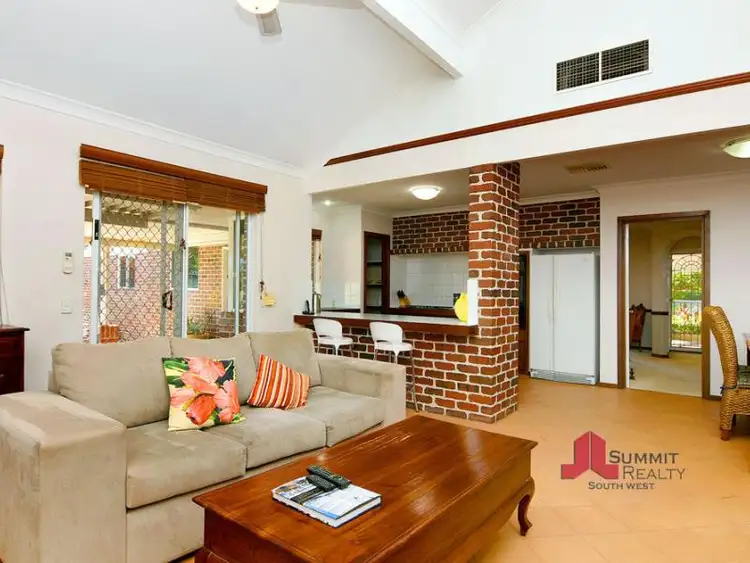 Sixth view of Homely house listing, 3 Barnes Court, Australind WA 6233