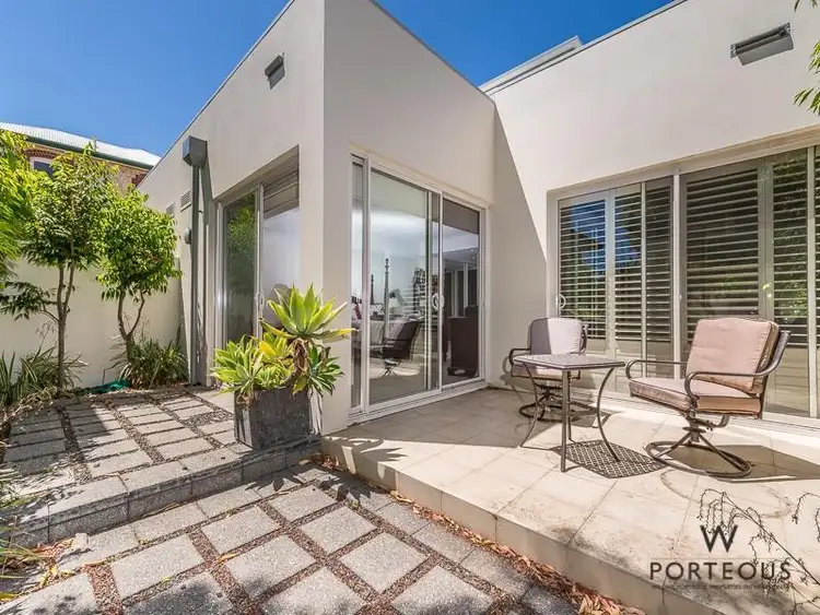 1/5 Bindaring Parade, Claremont WA 6010
