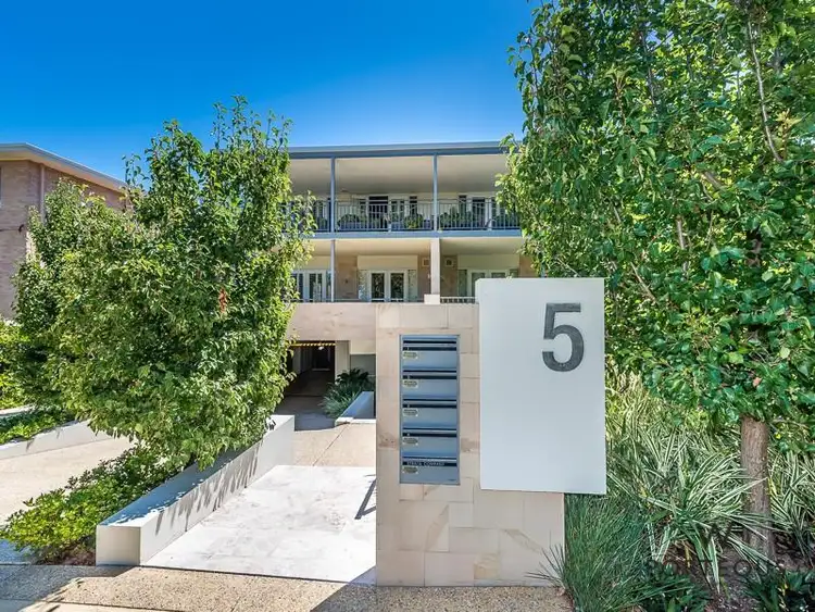 Fourth view of Homely house listing, 1/5 Bindaring Parade, Claremont WA 6010