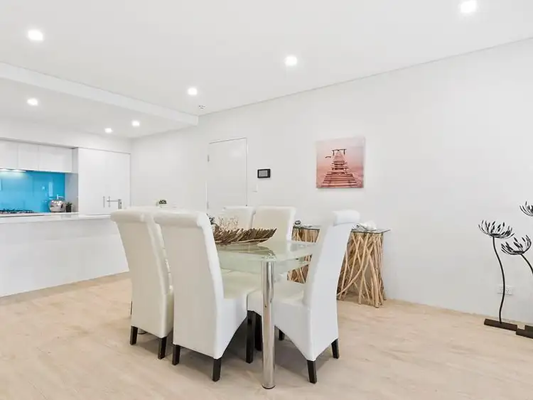 Fifth view of Homely apartment listing, 4/47 Perlinte View, North Coogee WA 6163