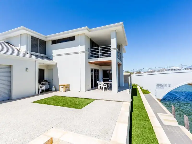 Main view of Homely house listing, 42 Bluemanna Drive, Wannanup WA 6210