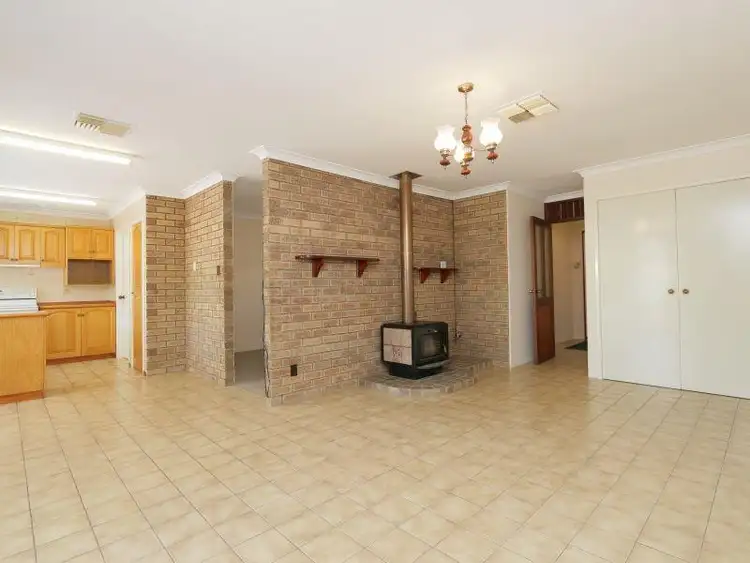 Main view of Homely house listing, 33 Ningaloo Way, Thornlie WA 6108