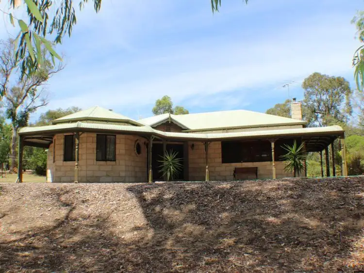 27 Knapp Drive, Leschenault WA 6233