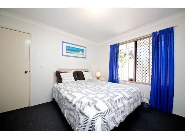 Fifth view of Homely house listing, 1/5A Shadwell Court,, Caversham WA 6055