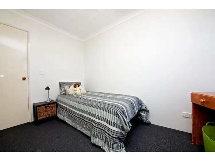 Sixth view of Homely house listing, 1/5A Shadwell Court,, Caversham WA 6055
