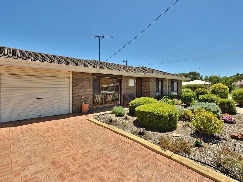 Main view of Homely unit listing, 8 Deering Drive, North Yunderup WA 6208