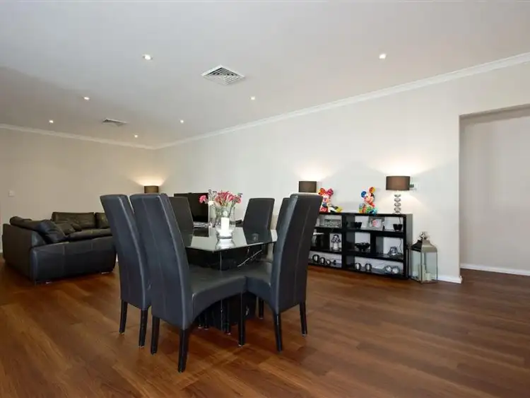 Fifth view of Homely house listing, 29 Descanso Loop, Aubin Grove WA 6164