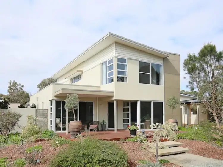 Second view of Homely house listing, 31 Whimbrel Crescent, Mandurah WA 6210