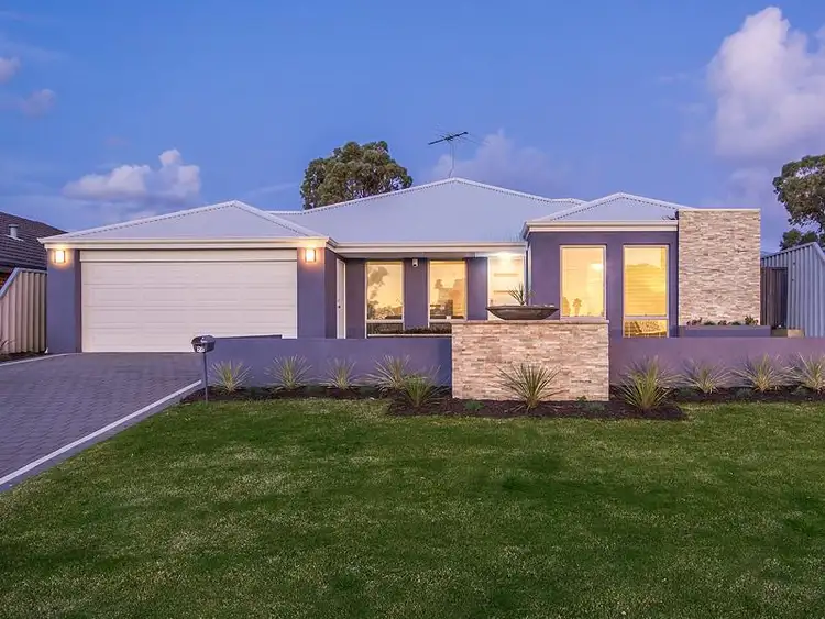 26 Orelia Avenue, Orelia WA 6167