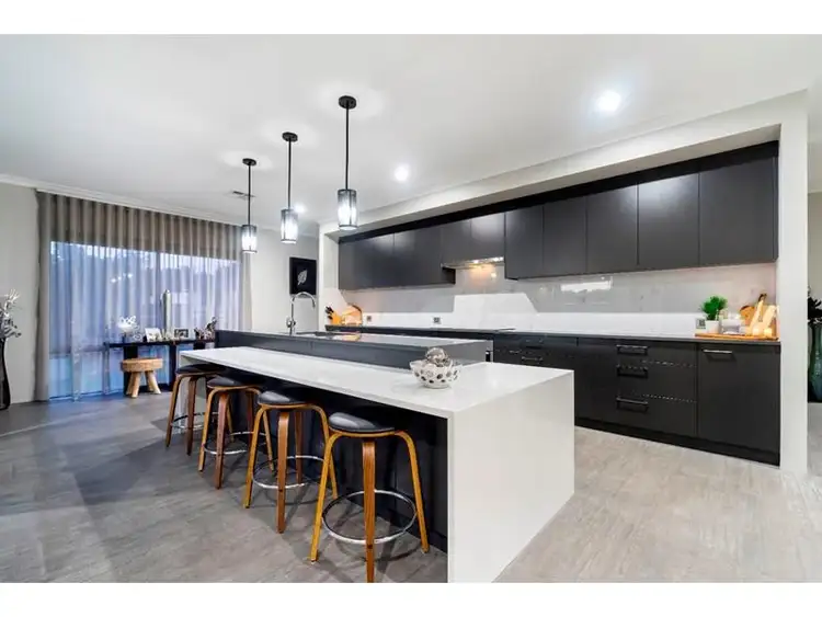 15 Rivose Crescent, Darling Downs WA 6122